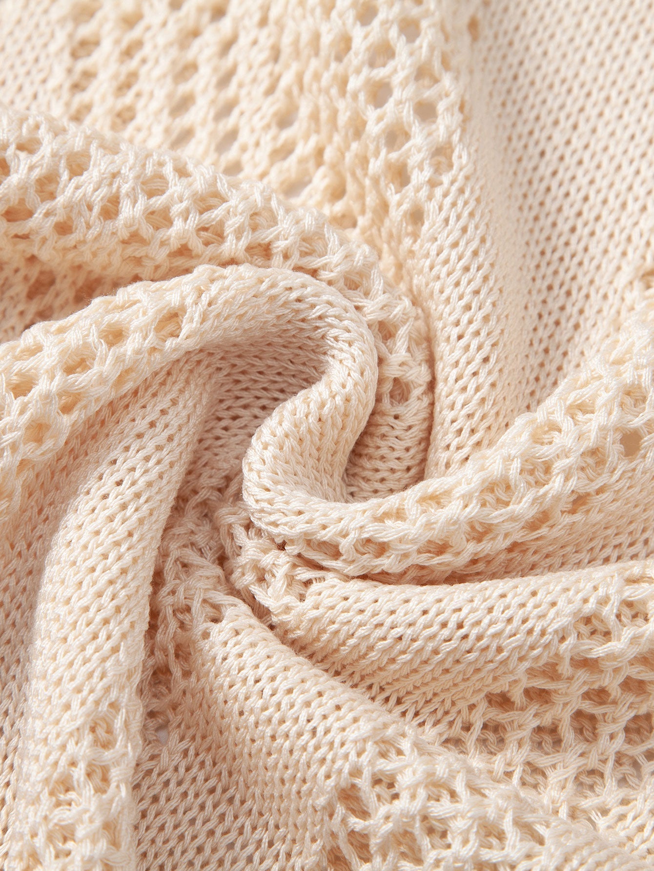 Relax Fit Geometry Crochet V Neck Knit Polo