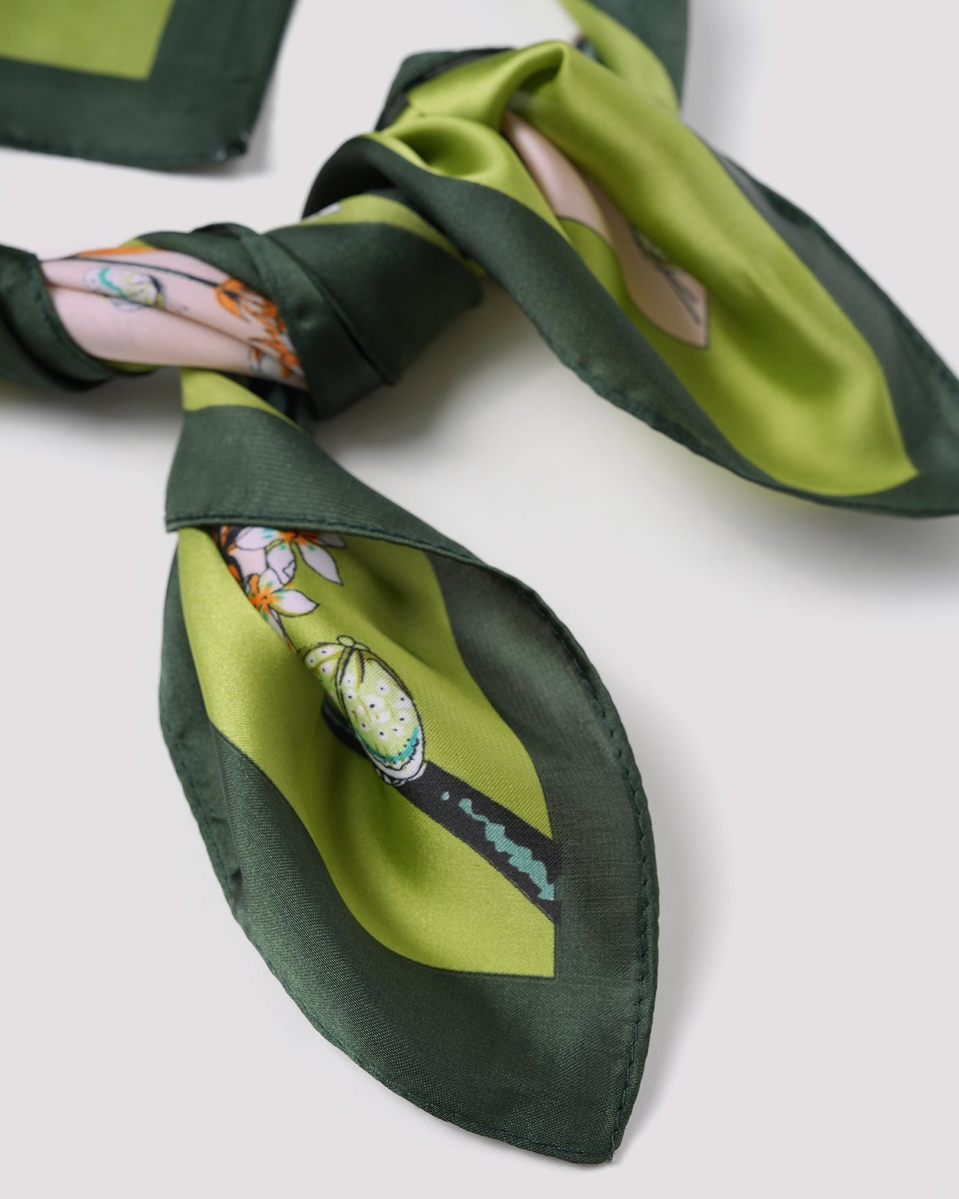 Pañuelo Estampado Floral — Verde