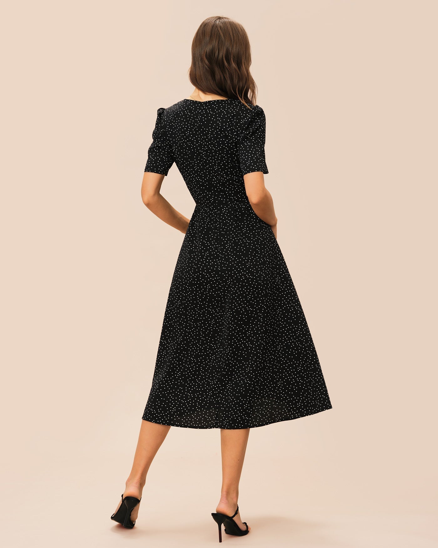 Vestido Midi de Lunares Manga Abullonada — Negro