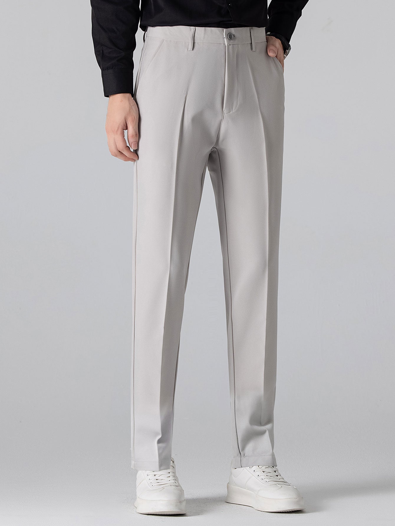 Pantalones ajustados cónicos