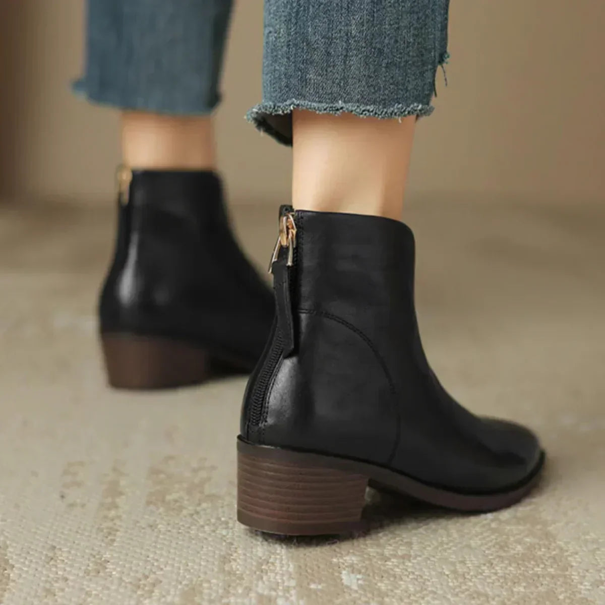 Botines cómodos de piel – Negro