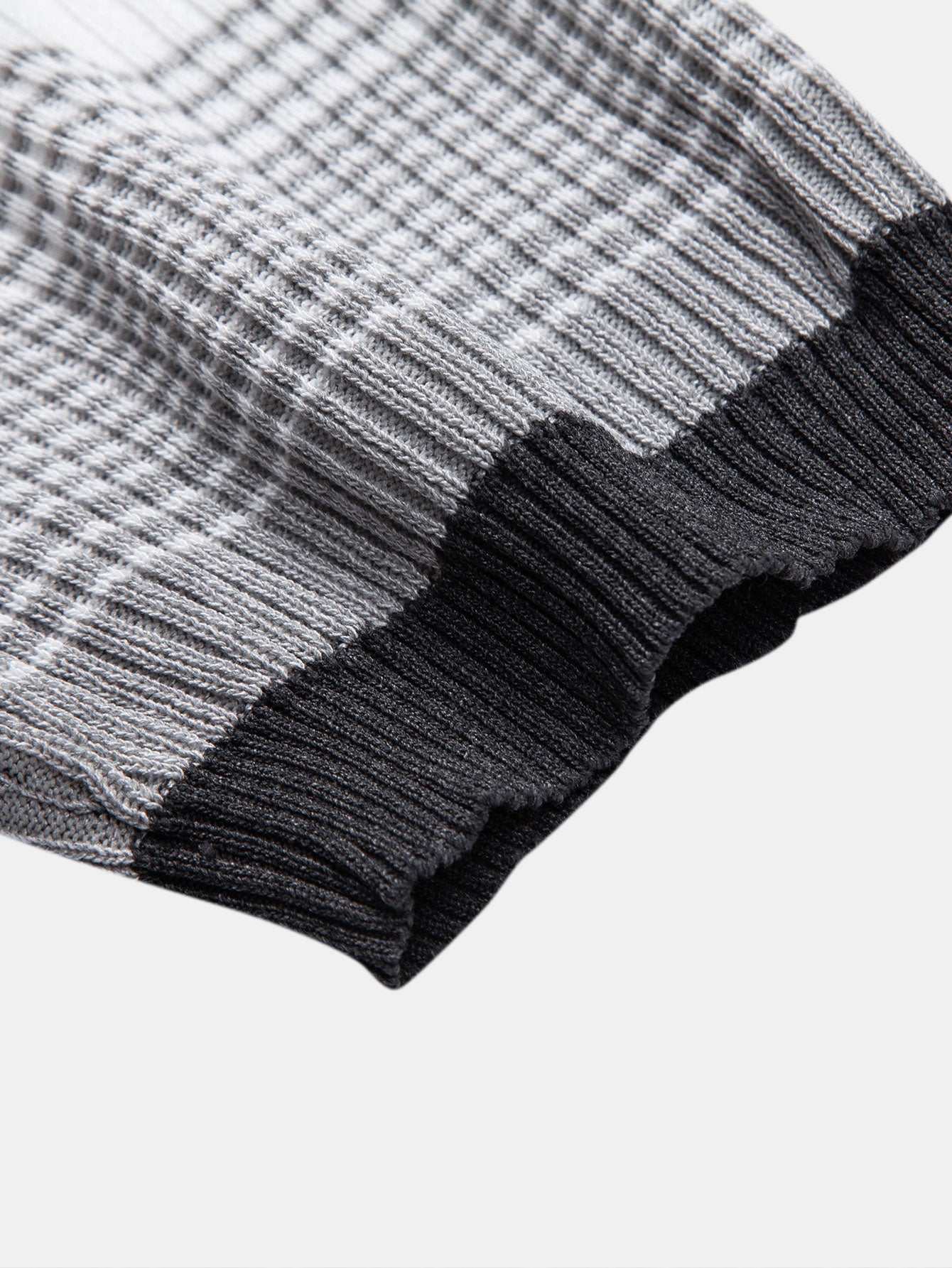 Camisa Polo de punto con degradado a rayas y pantalones ajustados de corte cónico
