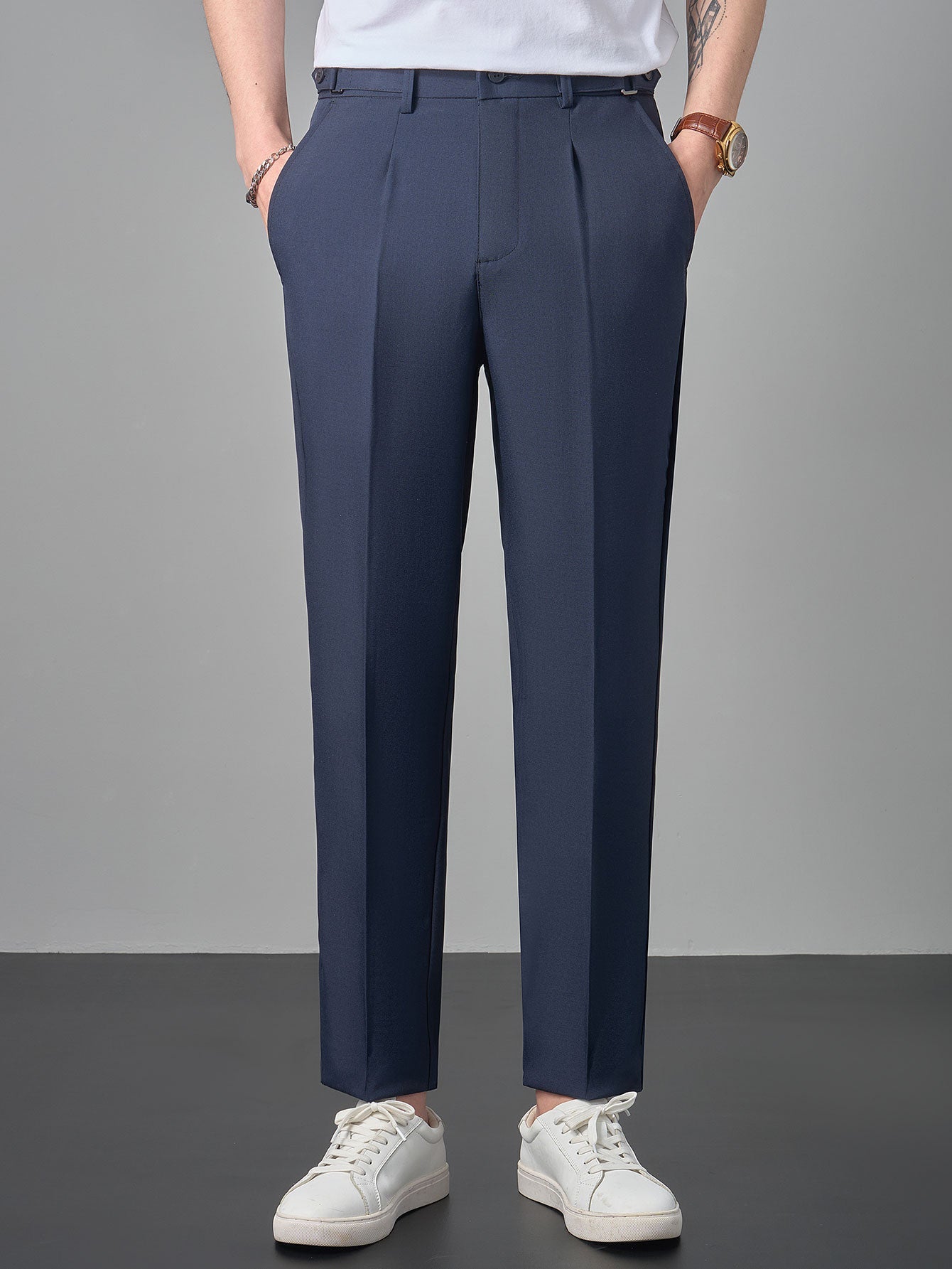 Pantalones ajustados cónicos de Nápoles