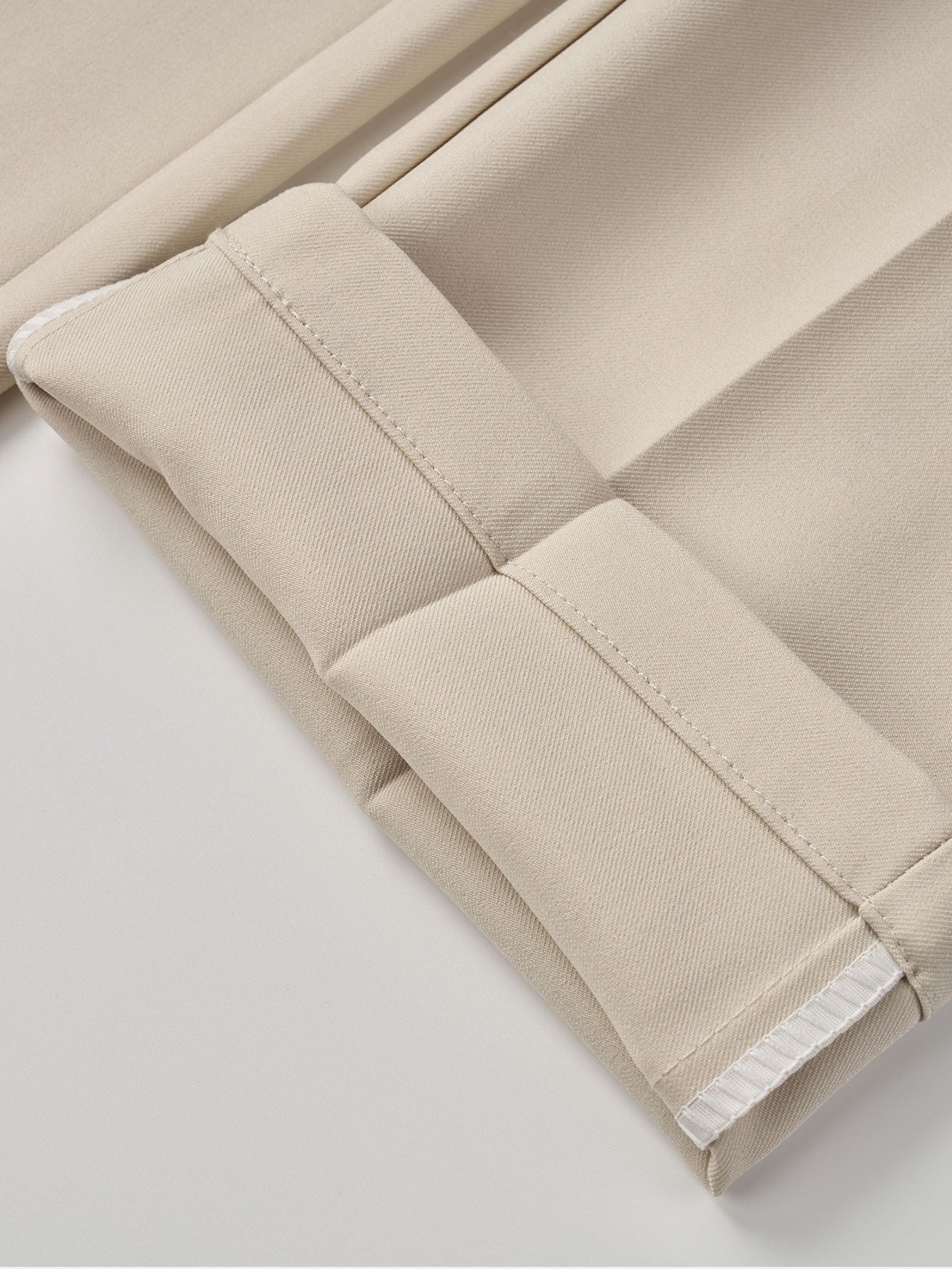 Pantalones ajustados cónicos de Nápoles