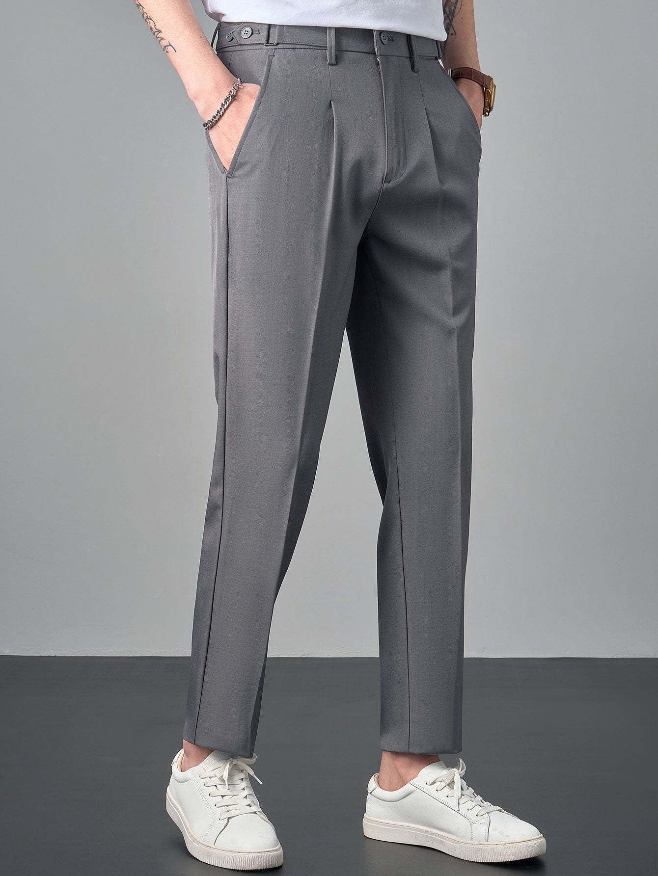 Pantalones ajustados cónicos de Nápoles