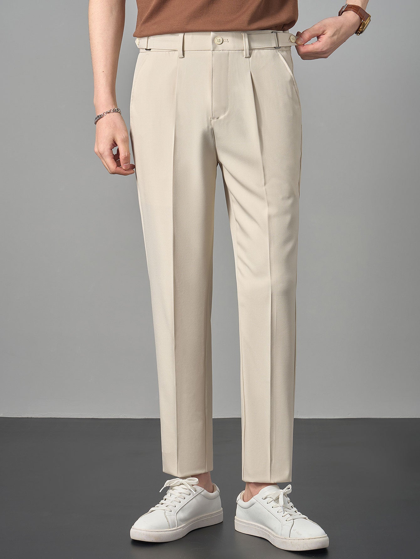 Pantalones ajustados cónicos de Nápoles