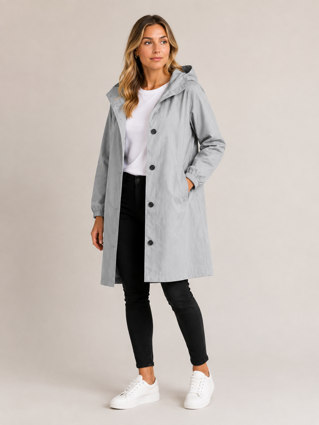 Chubasquero largo con capucha – Gris