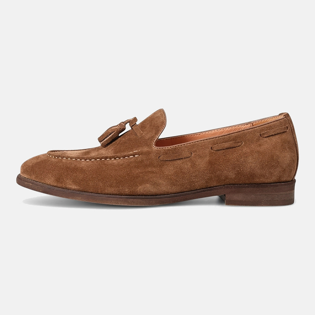 Mocasines para hombre con borlas y costura tipo delantal
