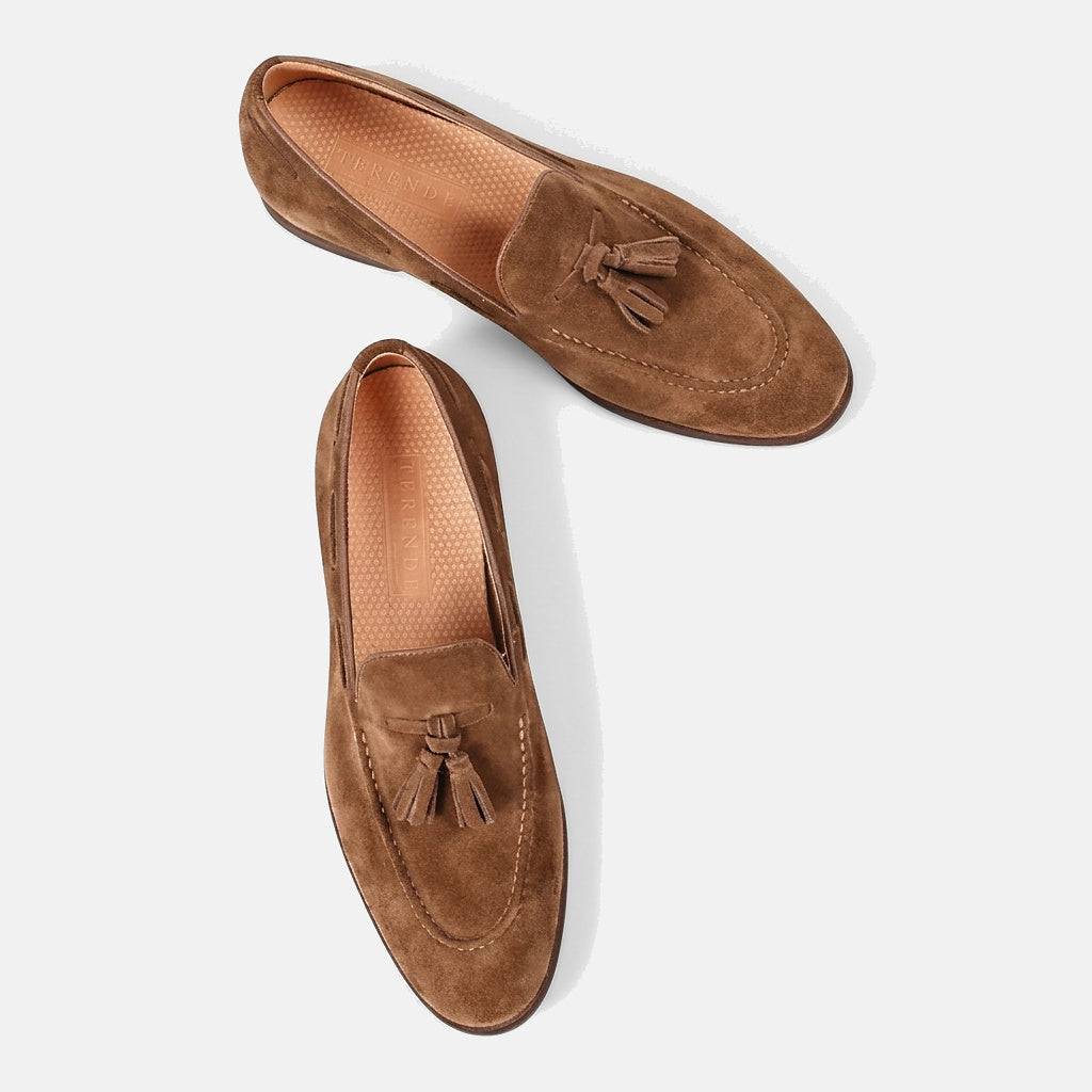 Mocasines para hombre con borlas y costura tipo delantal