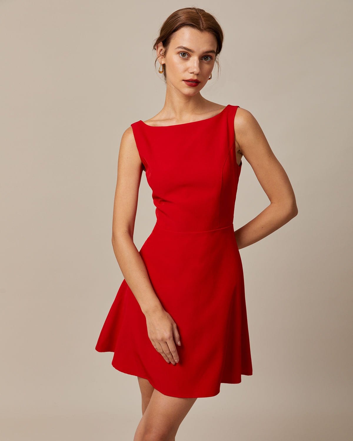 Vestido Mini Escote Barco Talle Alto — Rojo