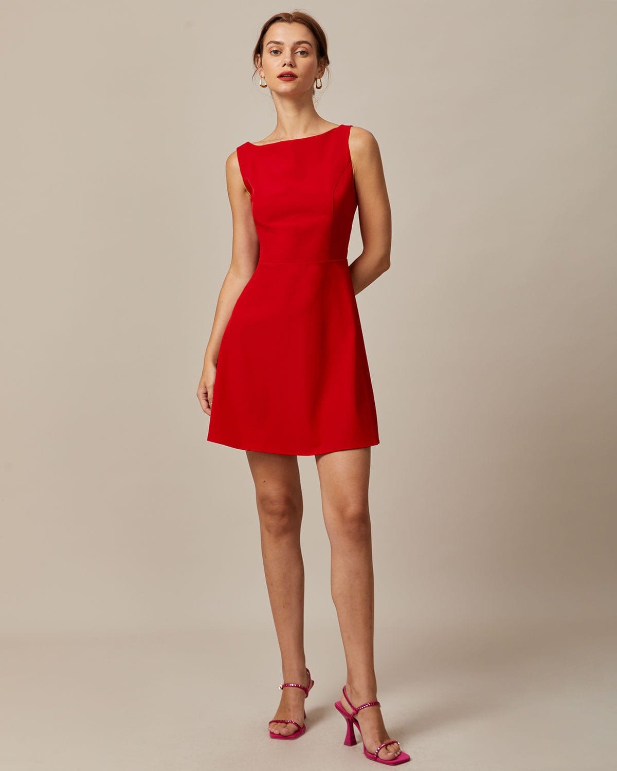 Vestido Mini Escote Barco Talle Alto — Rojo