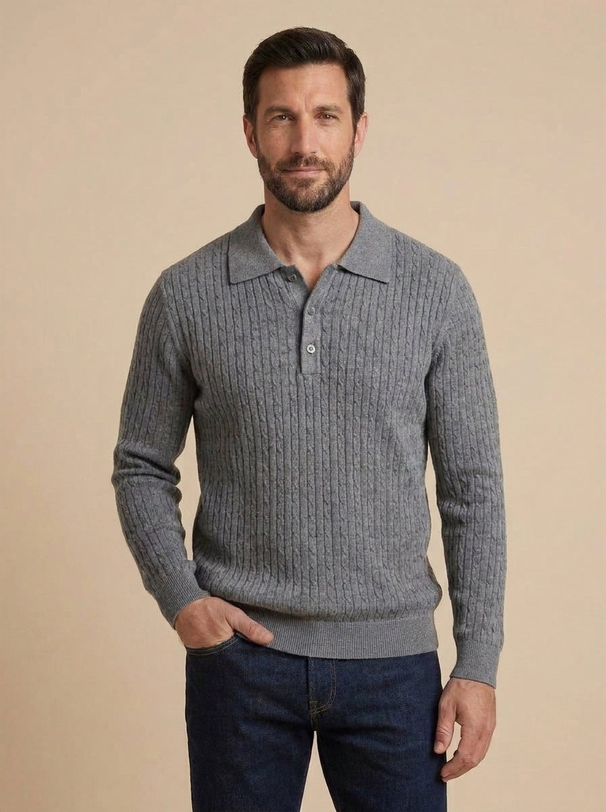 Tommaso polo de punto trenzado gris, de frente