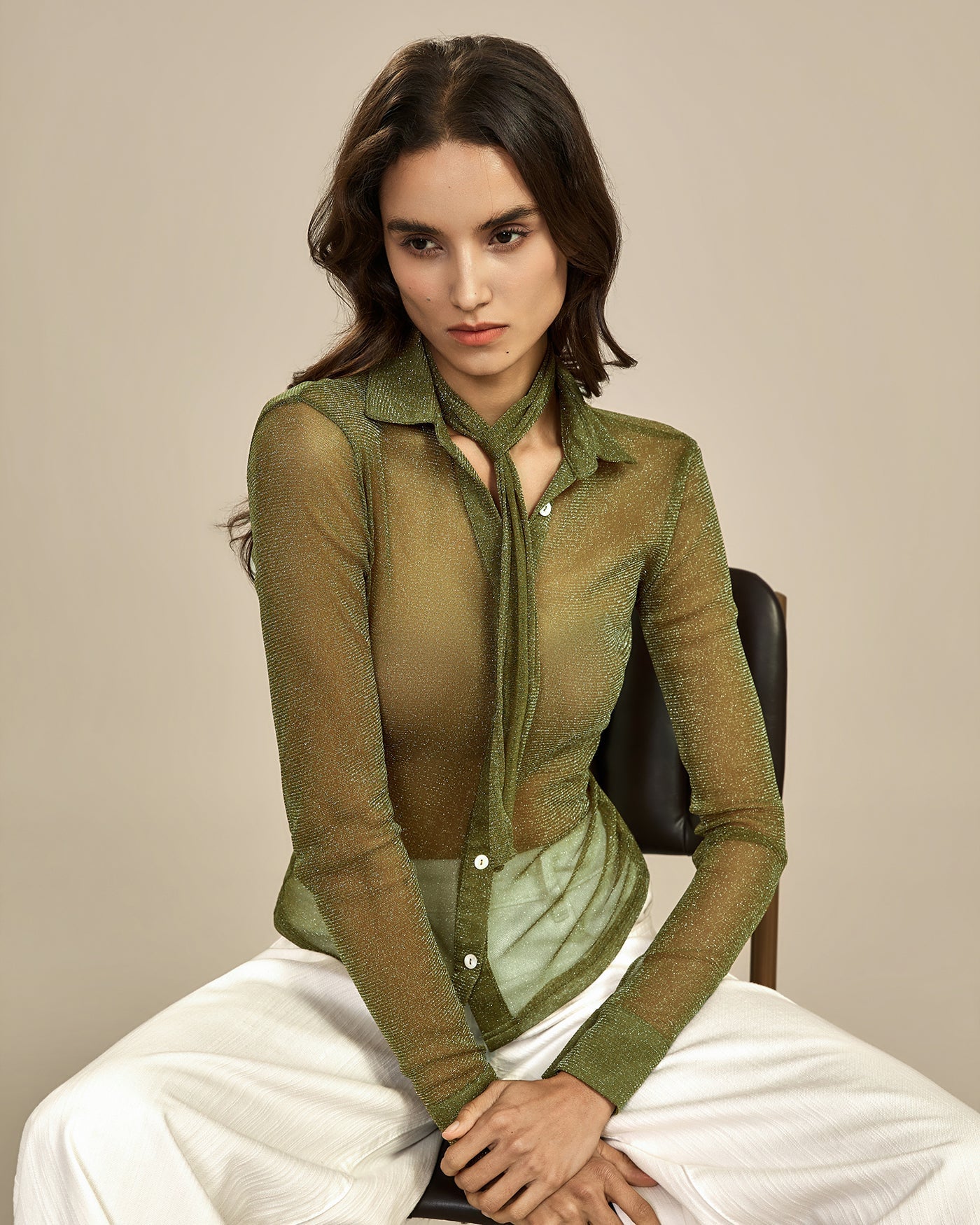 Camisa Transparente con Cuello — Verde