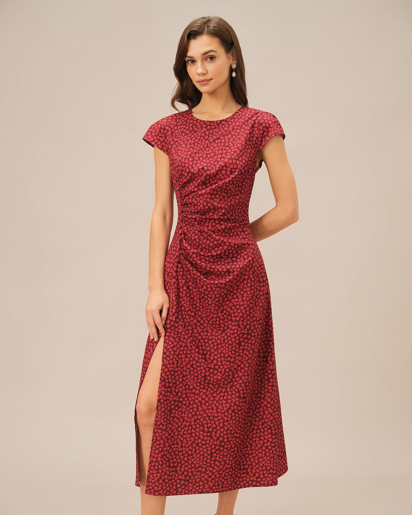 Vestido Midi Floral Plisado — Rojo