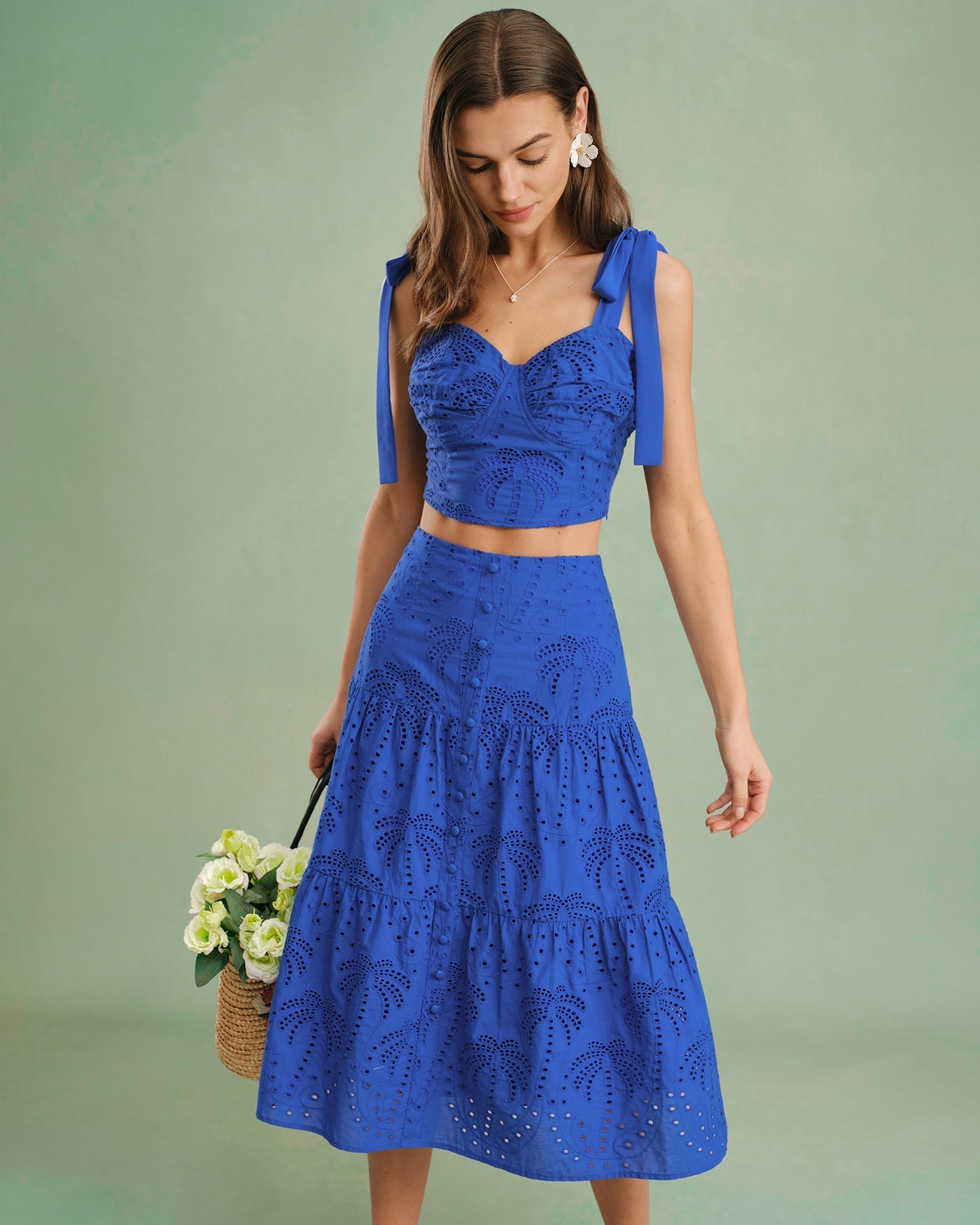 Falda Midi Bordada — Azul