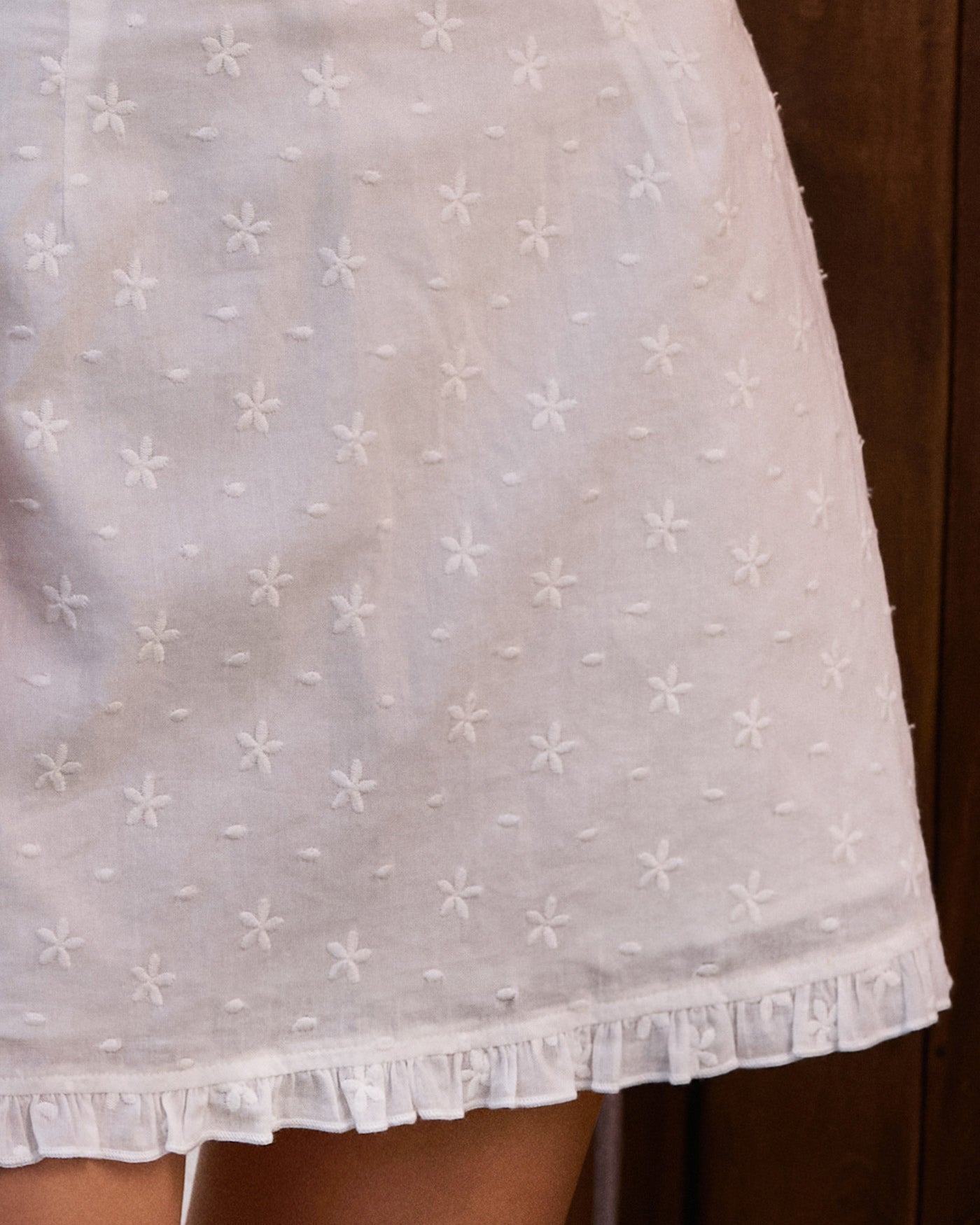 Falda Mini Volantes Línea A — Blanco