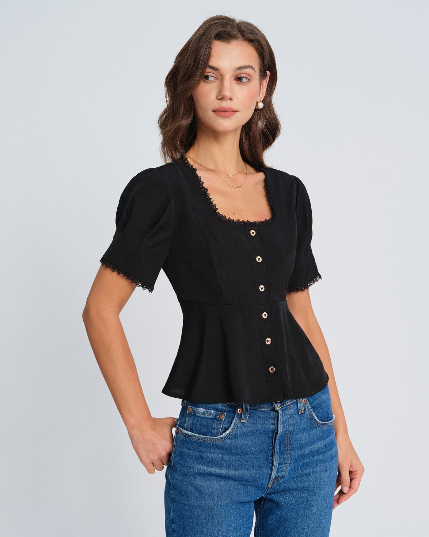 Blusa de Encaje Escote Cuadrado — Negro