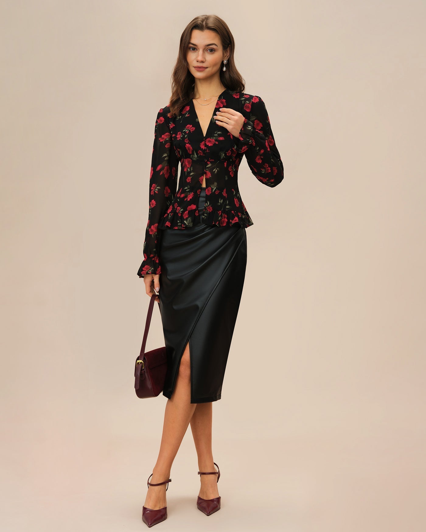 Blusa Floral Escote en V — Negro