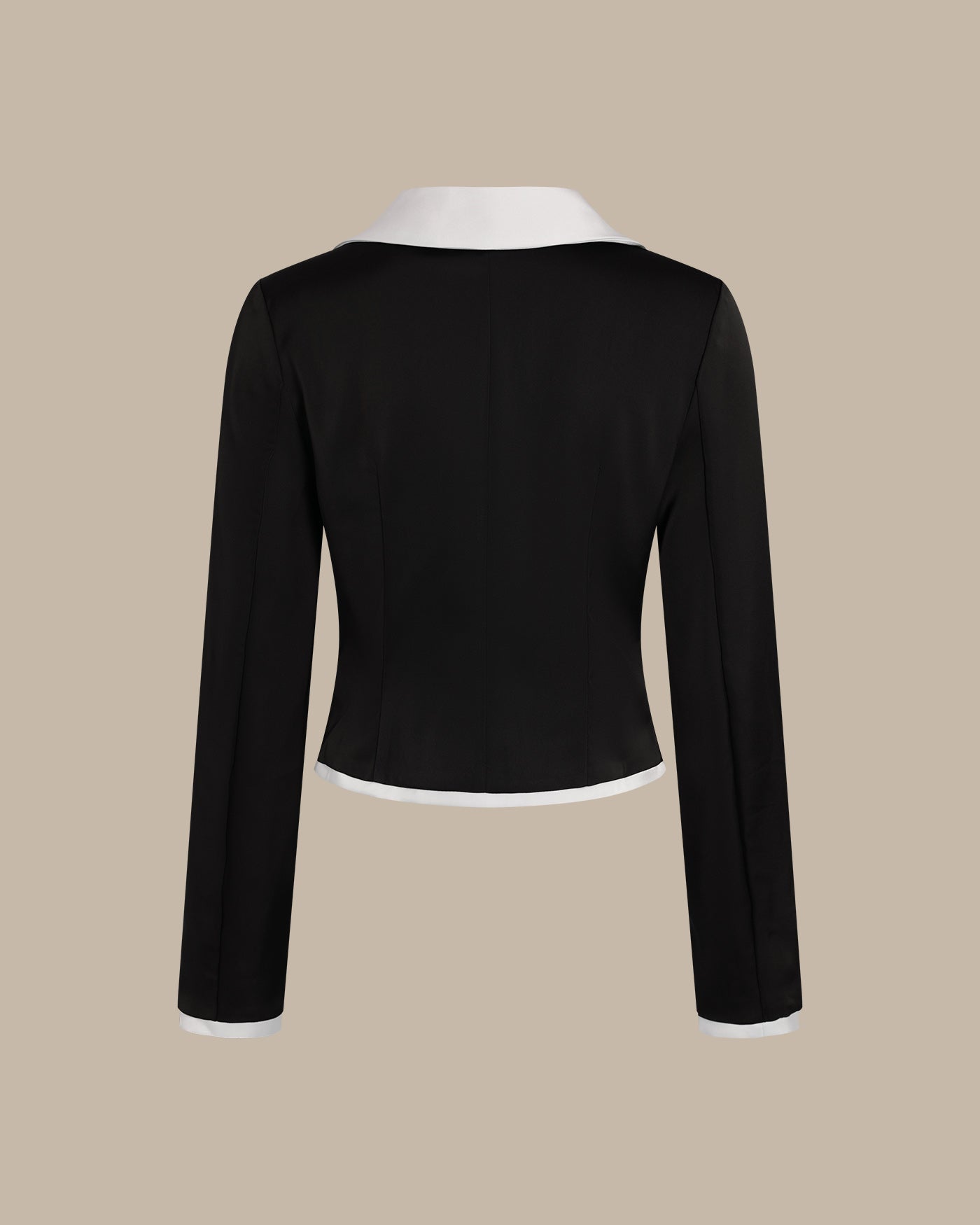 Blusa Satinada con Cuello — Negro