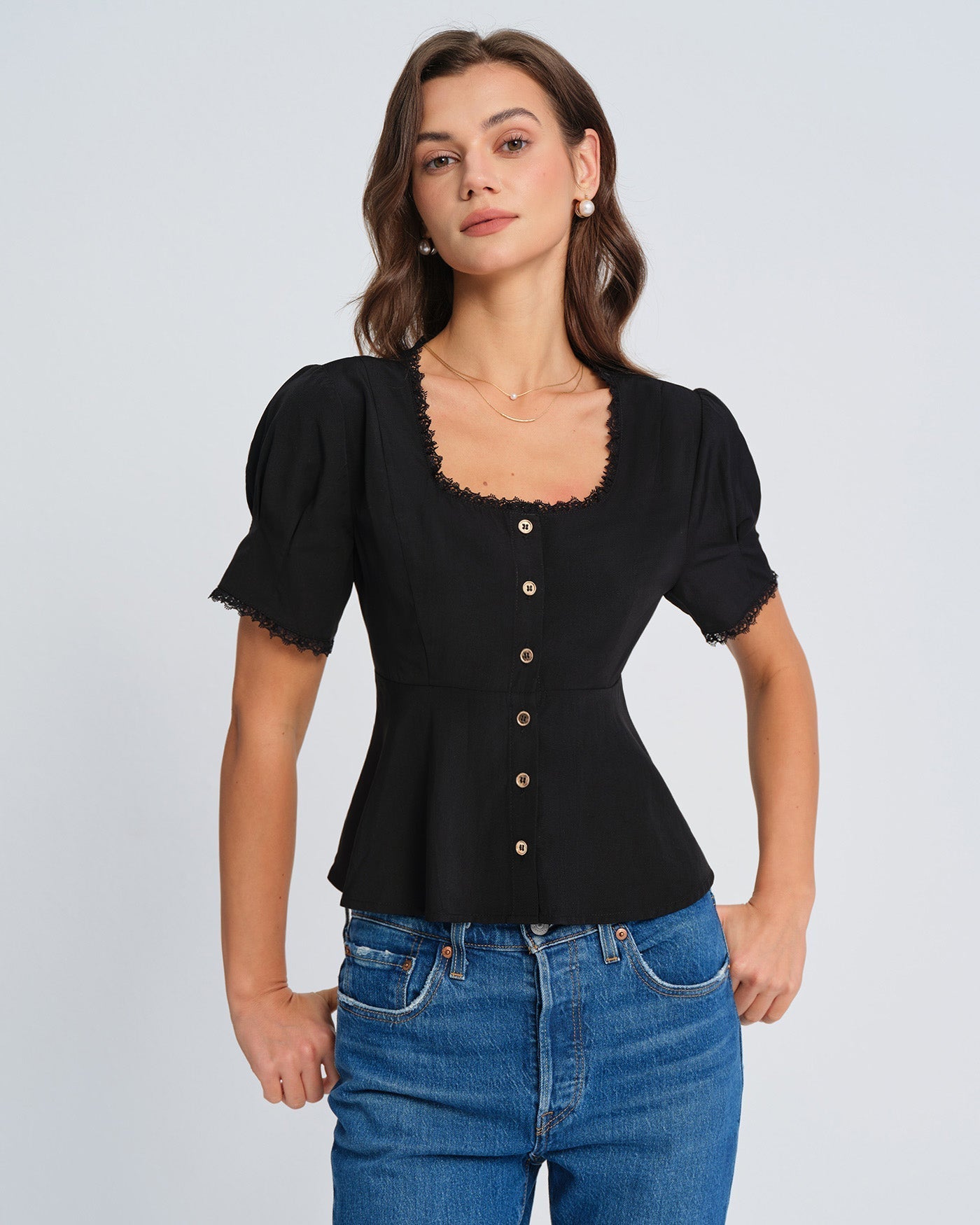 Blusa de Encaje Escote Cuadrado — Negro