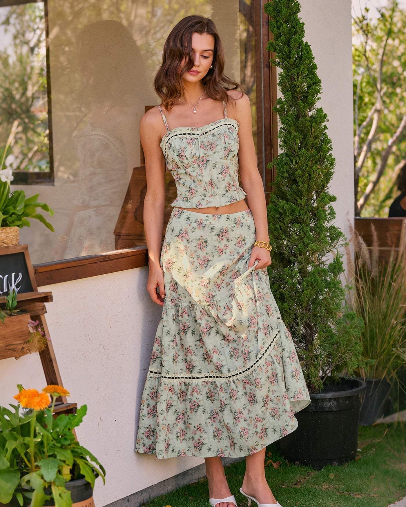 Top Cami Floral con Escote Corazón — Verde