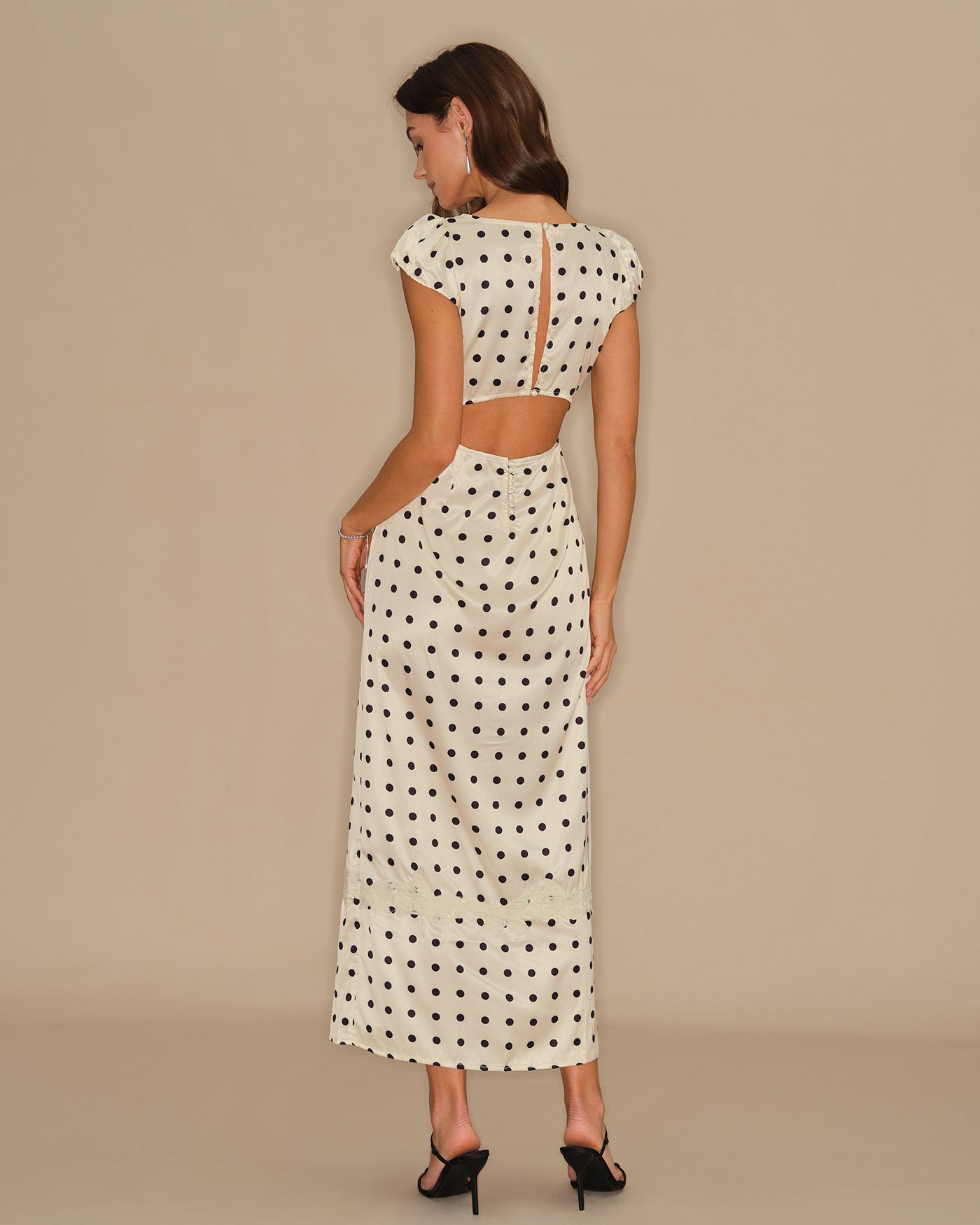 Vestido Maxi de Lunares con Encaje — Albaricoque