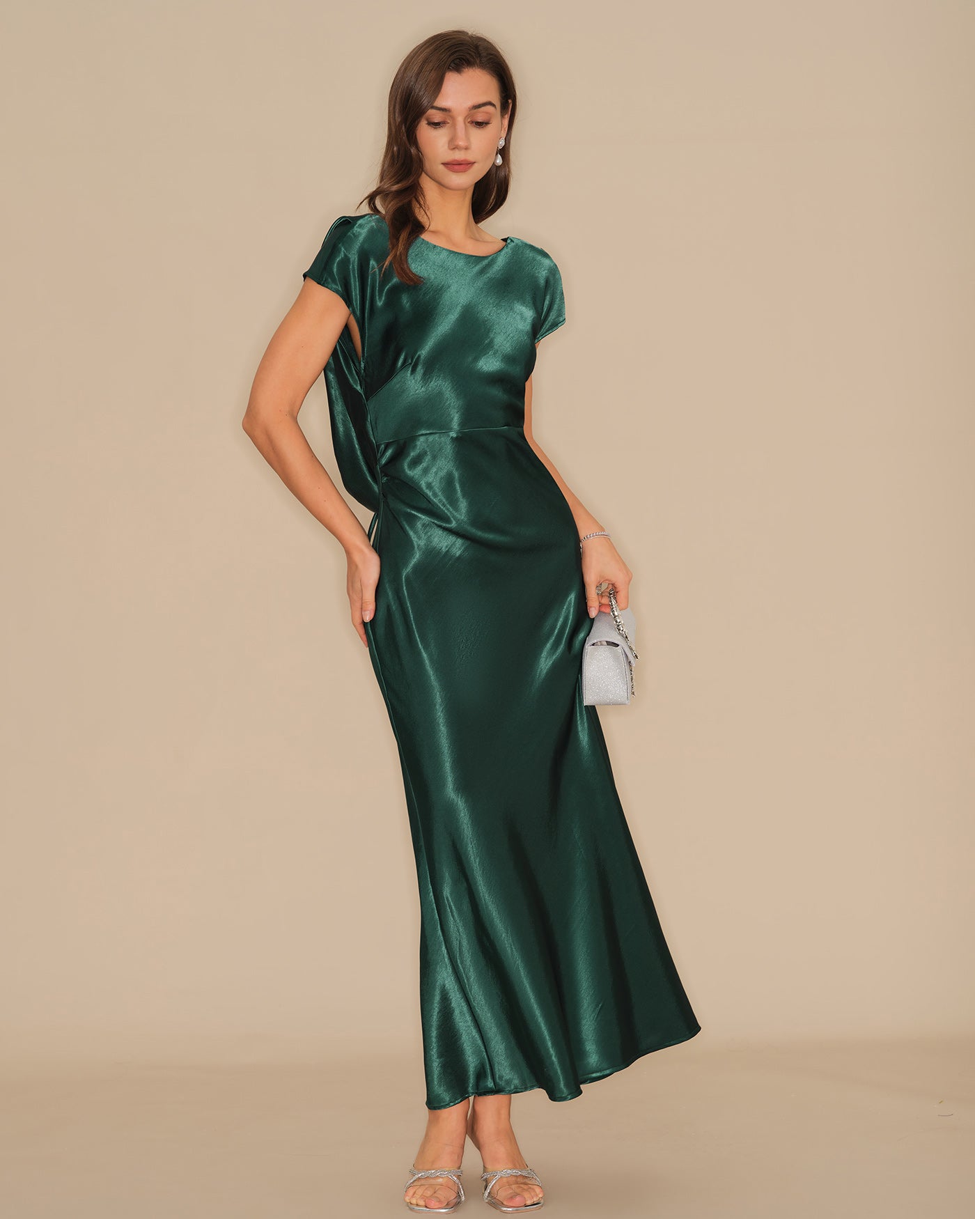 Vestido Maxi Satinado con Lazada — Verde