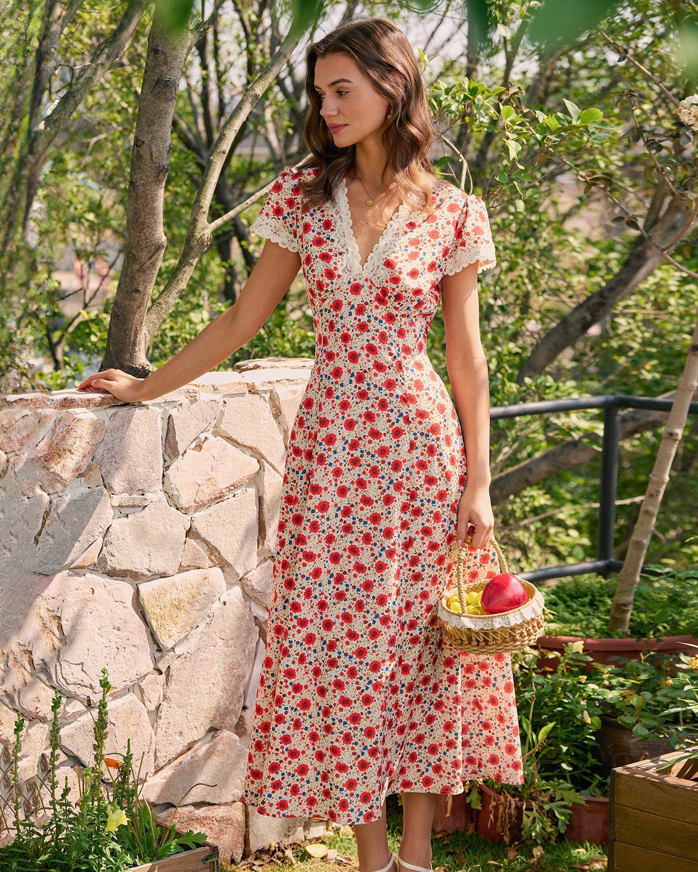 Vestido Maxi Floral de Encaje con Escote en V