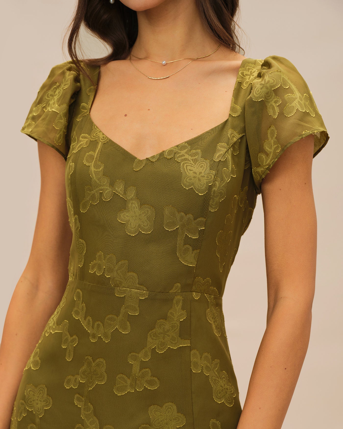 Vestido Maxi Jacquard Escote Corazón — Verde