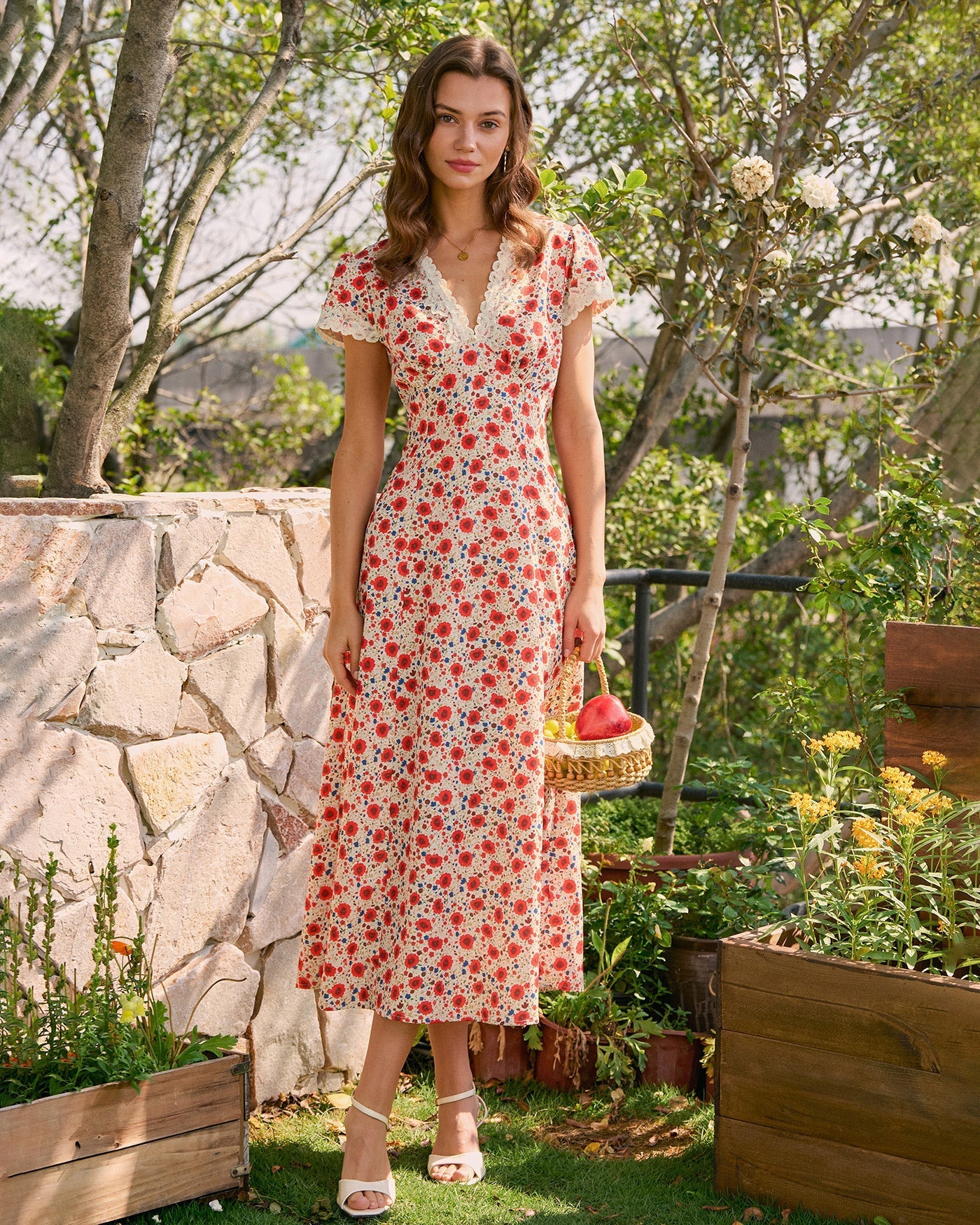 Vestido Maxi Floral de Encaje con Escote en V