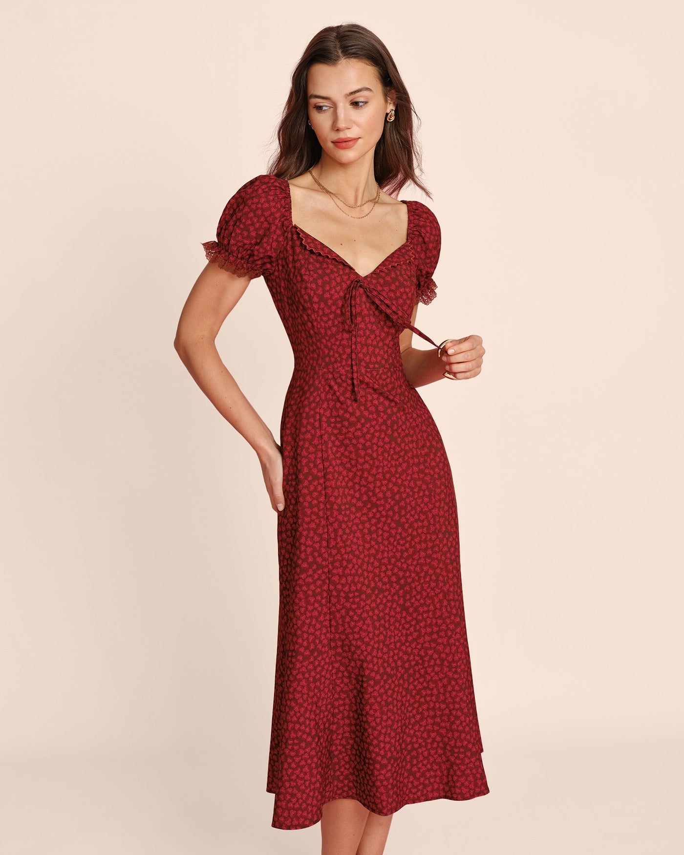 Vestido Midi Floral de Encaje con Escote en V