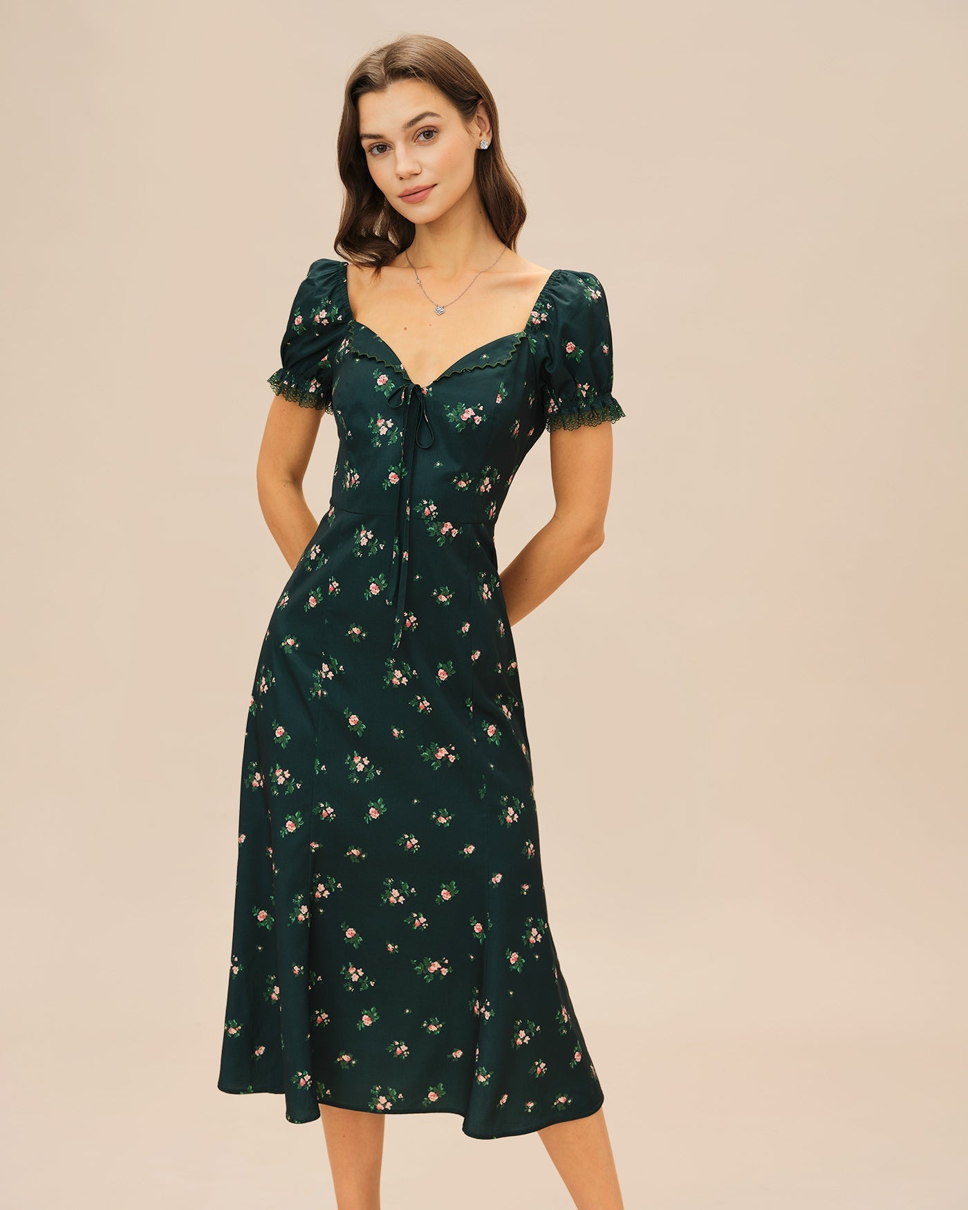 Vestido Midi Floral Manga Abullonada — Verde