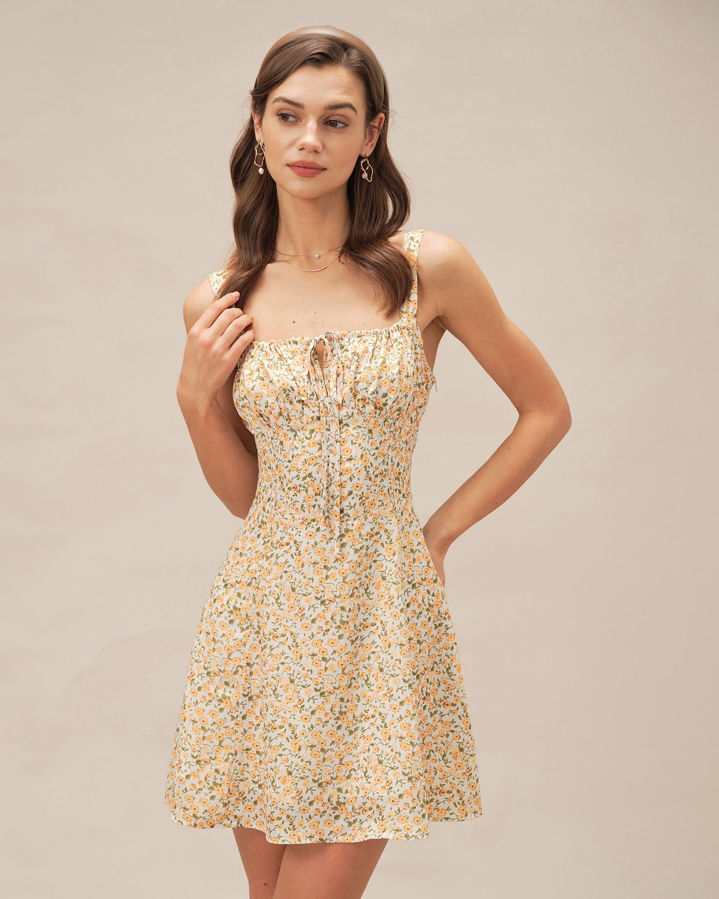 Vestido Mini Floral Espalda Corsé — Amarillo