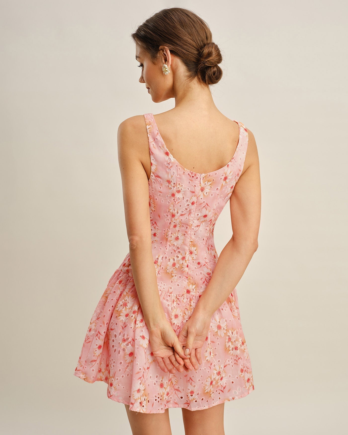 Vestido Mini Floral Bohemio Escote Barca — Multicolor
