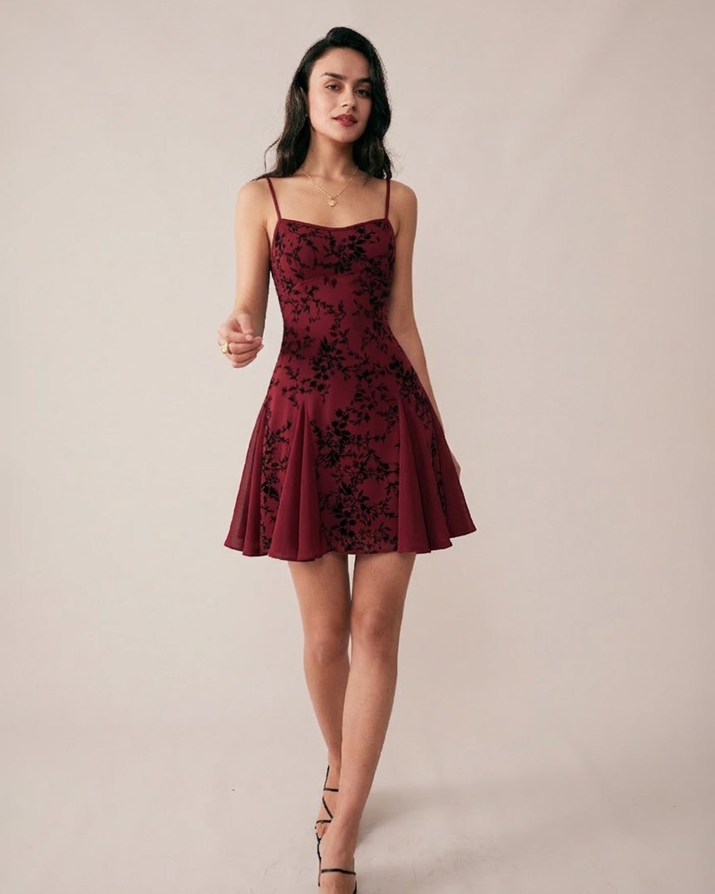 Vestido Mini Floral — Burdeos