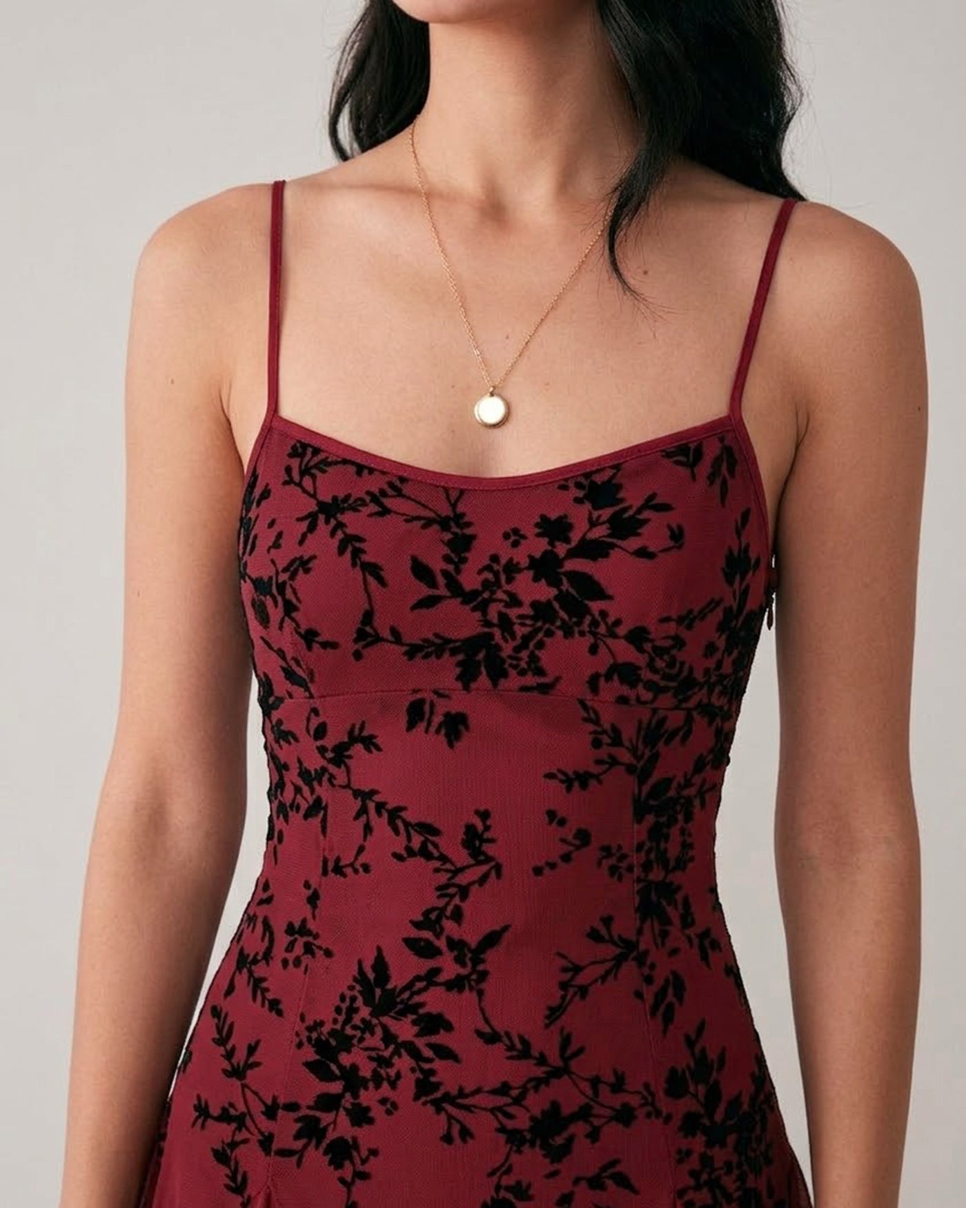 Vestido Mini Floral — Burdeos