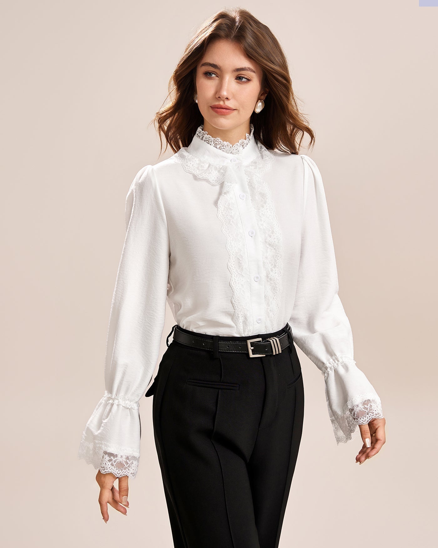 Camisa de Encaje Manga Poeta Cuello Alto — Blanco